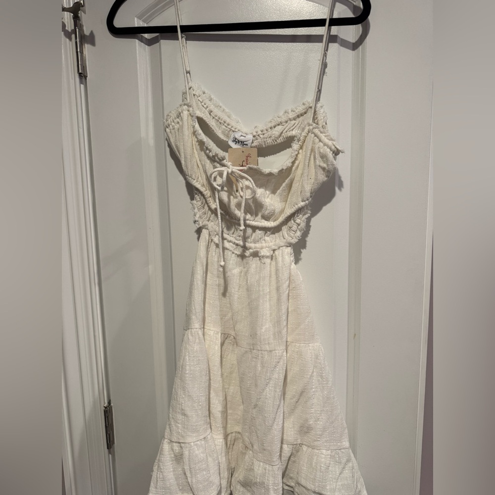 Elegant Cream Mini Dress
